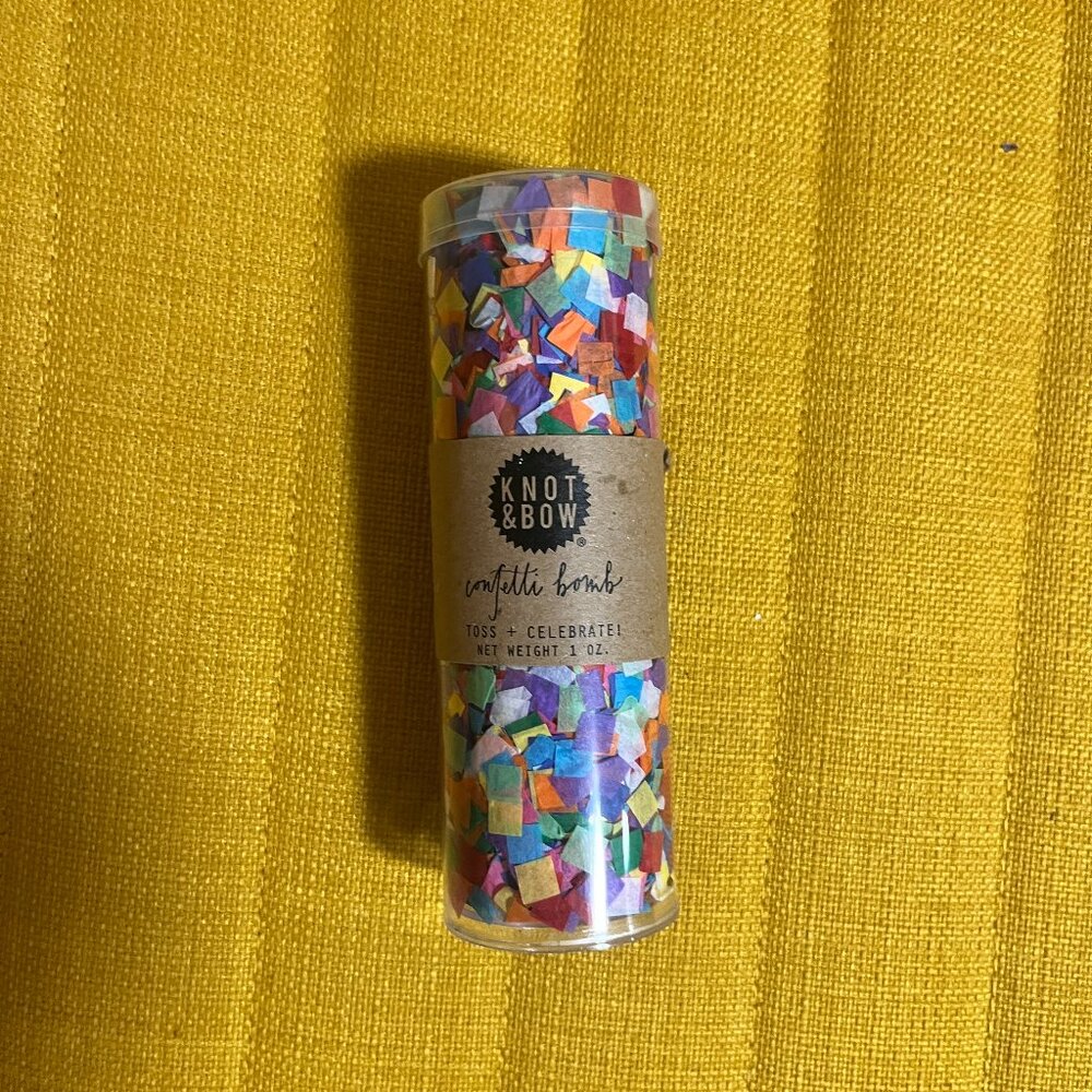 Knot & Bow Craft Confetti 1 Oz.